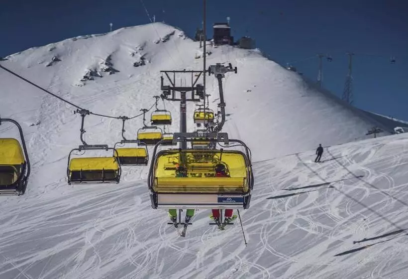 Joseph S House By Mountain Hotels