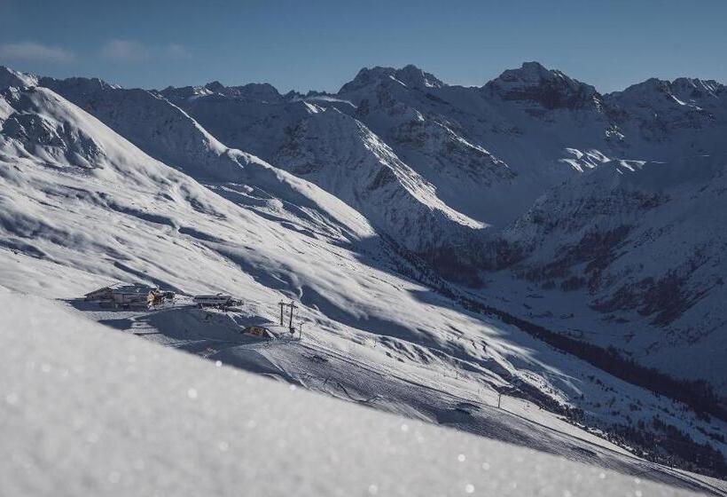 Joseph S House By Mountain Hotels