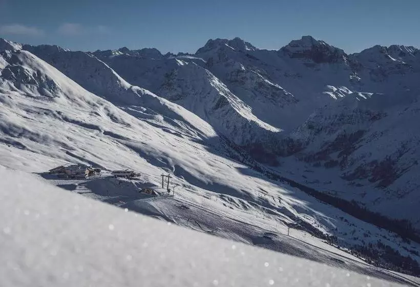 Joseph S House By Mountain Hotels