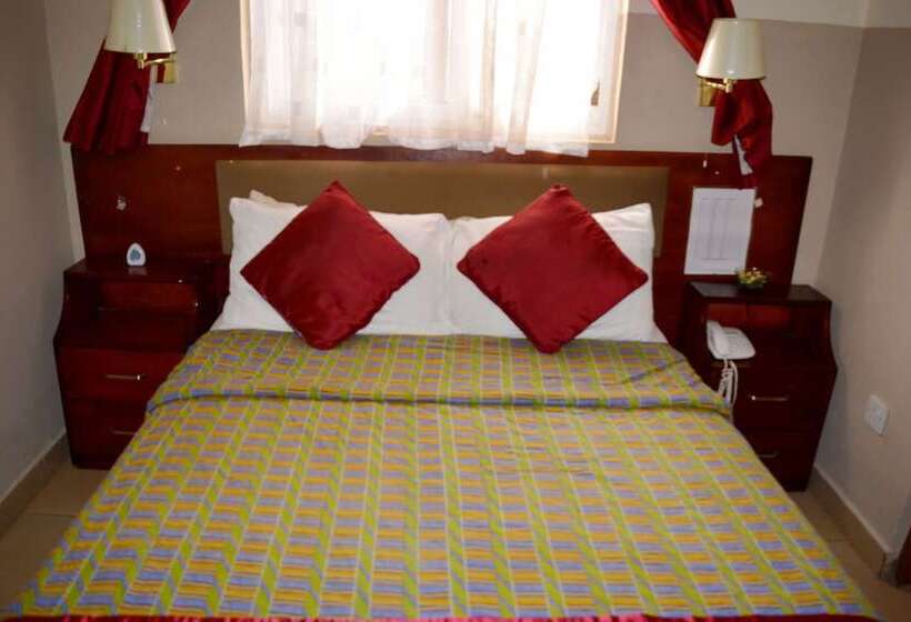 Отель Kunta Kinte