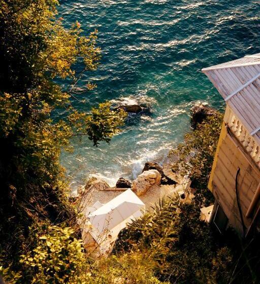 호텔 Liro   Adults Only