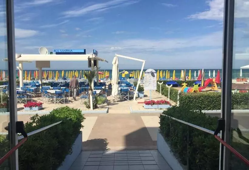 Hotel Marina