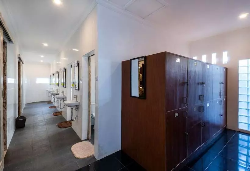 Szálloda Nyuh Gading Home Stay