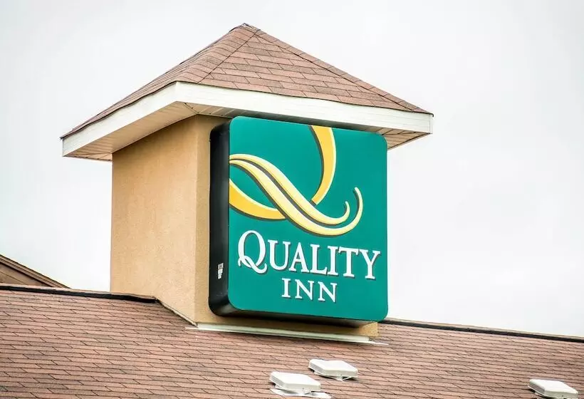 هتل Quality Inn