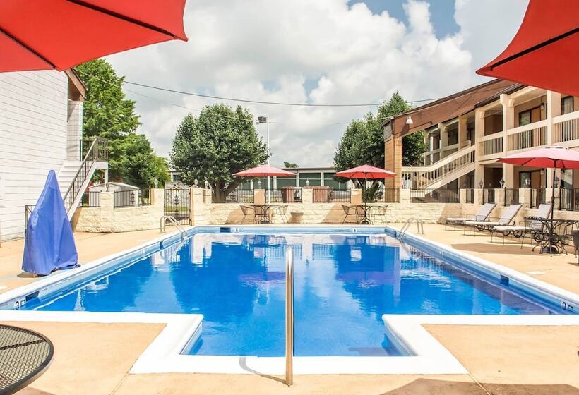 فندق Quality Inn