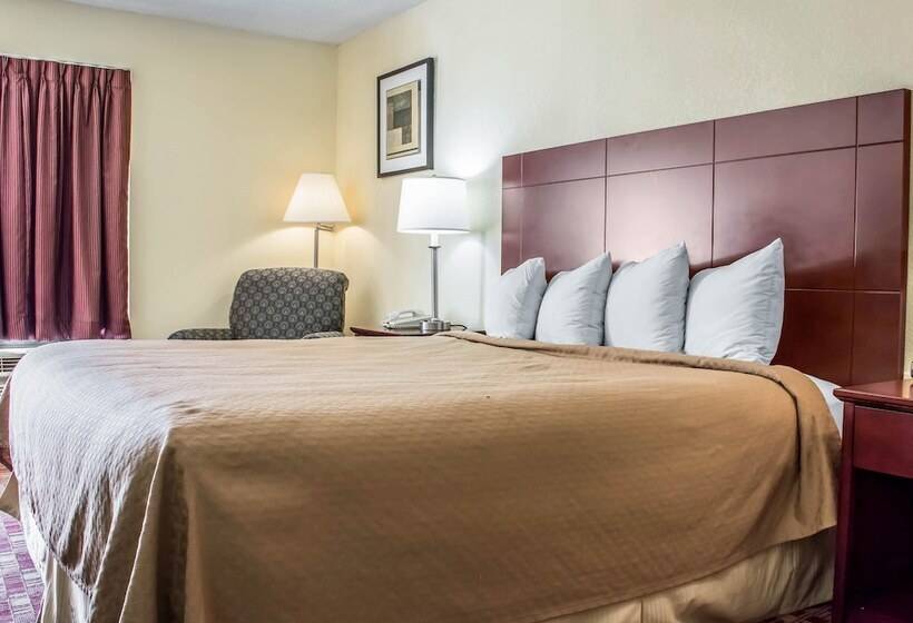 فندق Quality Inn