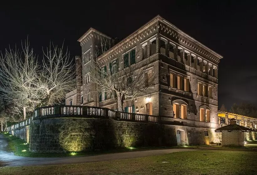 هتل Tenuta Torre Gaia