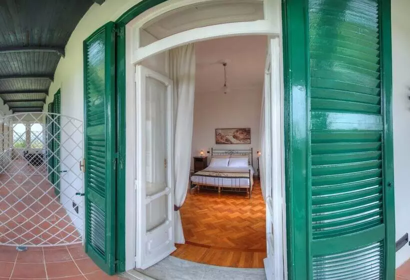 هتل Tenuta Torre Gaia