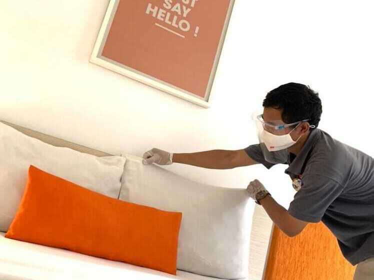 Hotel Zuri Express Mangga Dua