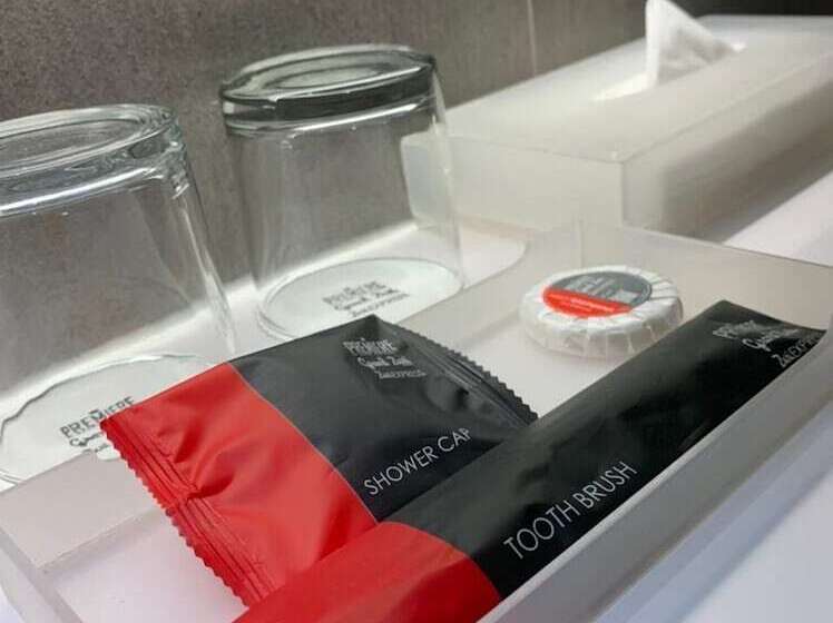 Hotel Zuri Express Mangga Dua