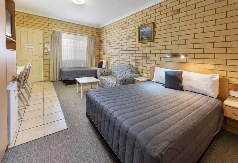 مُتل Roma Mid Town Motor Inn