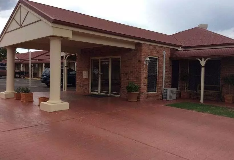 مُتل Roma Mid Town Motor Inn