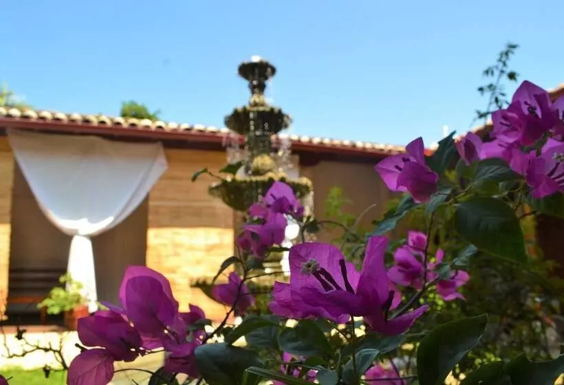 پانسیون Guest House Los Corredores Del Castillo