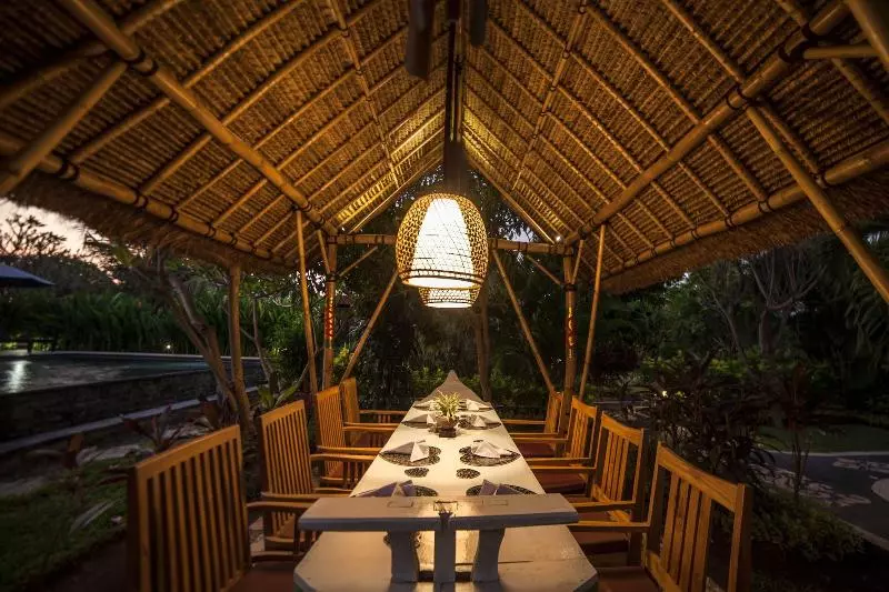 펜션 Mans Cottages & Spa