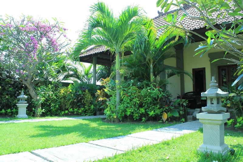 Пансион Mans Cottages & Spa