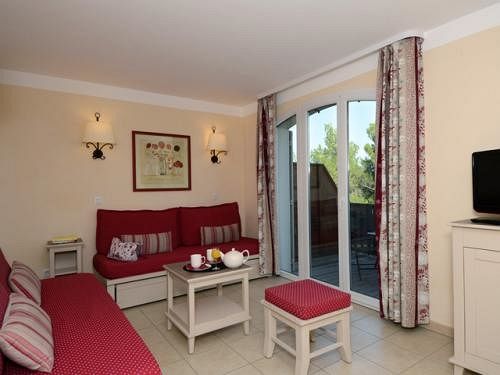 Pierre & Vacances Residence Les Coteaux De Pontroyal