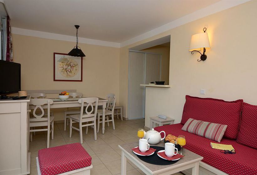 Pierre & Vacances Residence Les Coteaux De Pontroyal