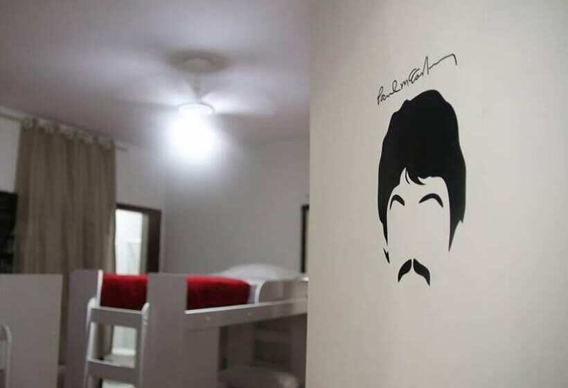 Casa Beatles Hostel Bauru