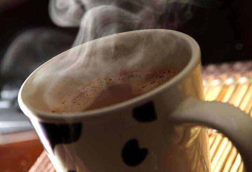 פונדק Casa Hotel Emanuel