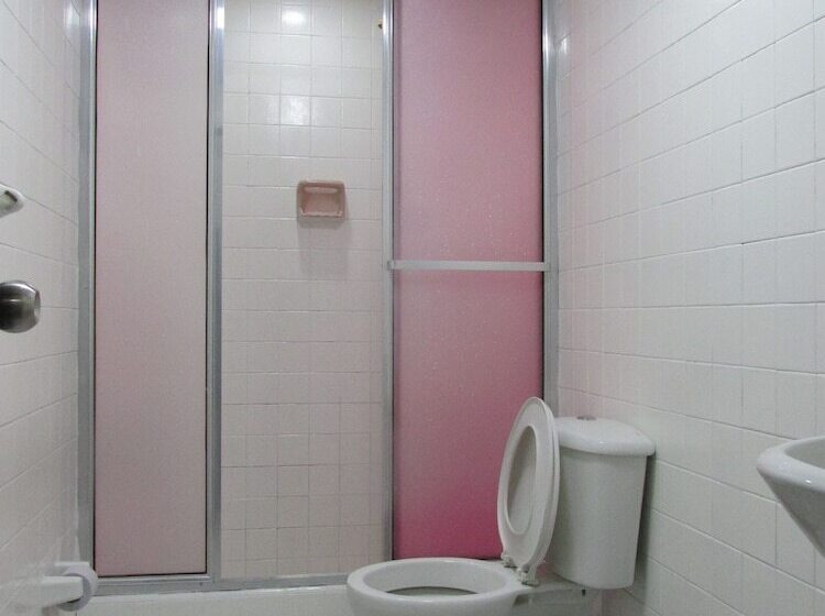 פונדק Casa Hotel Emanuel