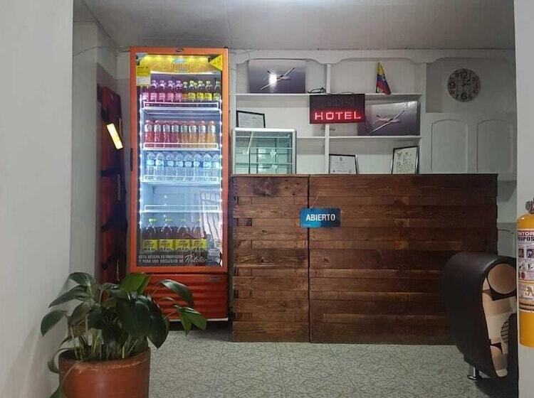 פונדק Casa Hotel Emanuel