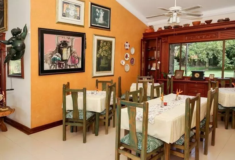 Hostal Estancia El Caney