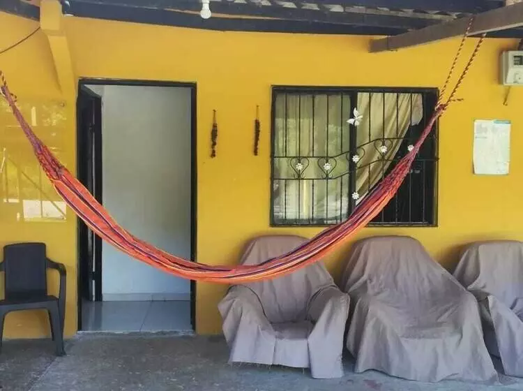 Hostal Ukym