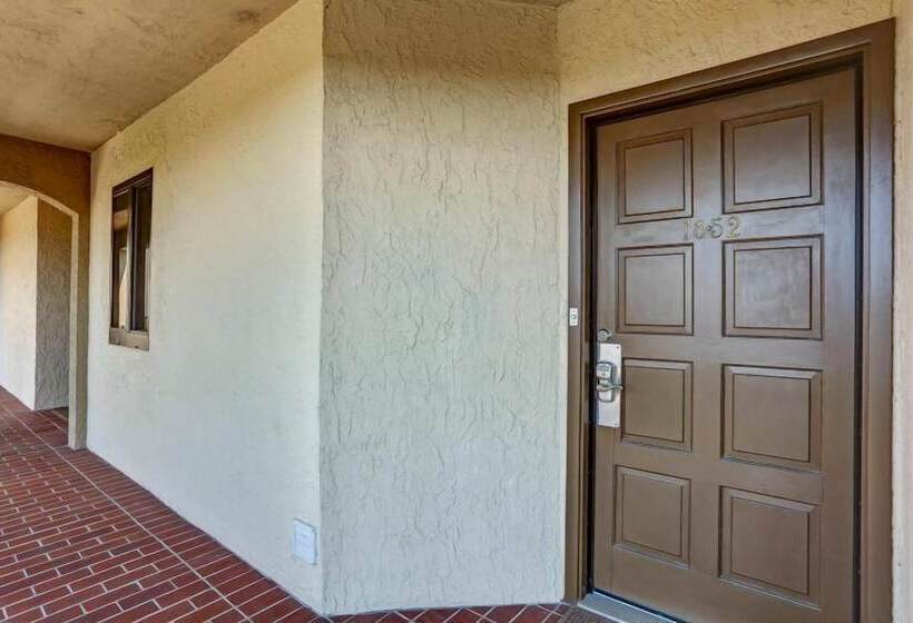 호텔 1852 Turtle Dunes