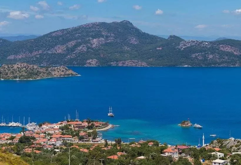 Hotelli Harmanyeri Tatilevi Selimiye