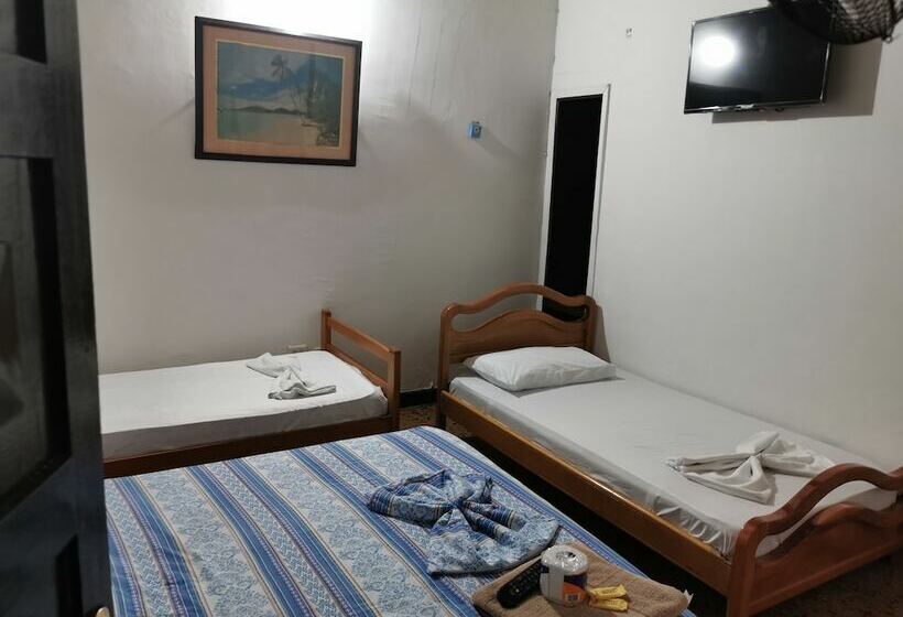 هتل Hospedaje Brayan