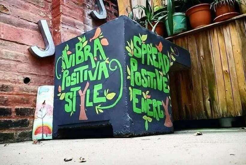 هتل Hostal Vital Yek