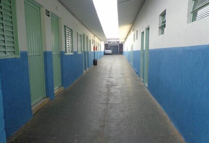 فندق In Sbo   Centro