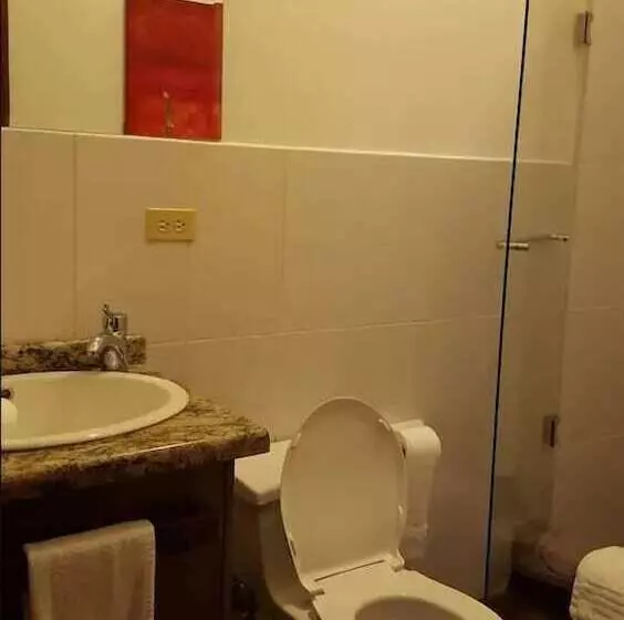 هتل La Casa De Manuel