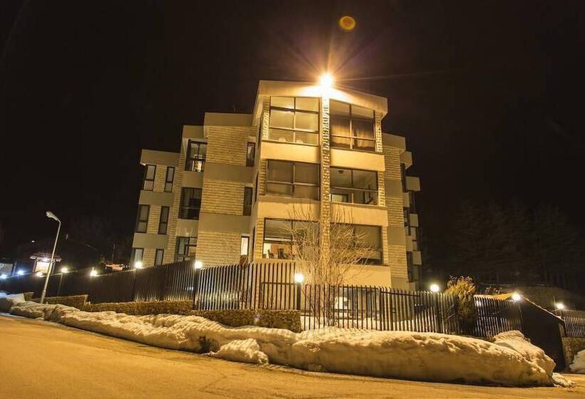 هتل Mountain View Cedars