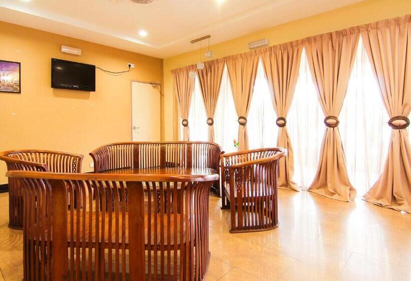 Hotel Oyo 11343  Putra Iskandar