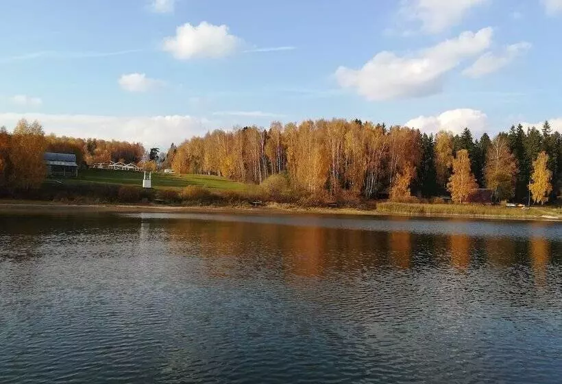 Hotelli Pansionat Parus