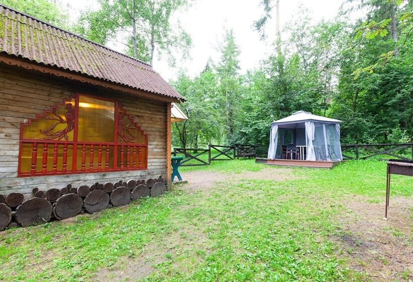 ホテル Pansionat Parus