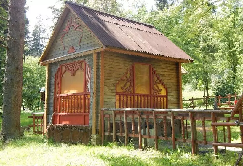 Hotelli Pansionat Parus