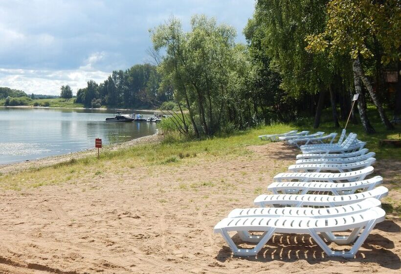 ホテル Pansionat Parus