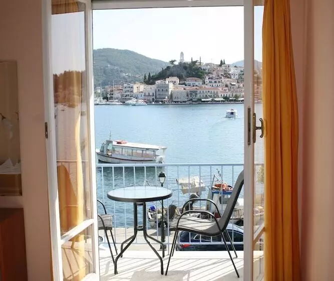 ホテル Poros Vista