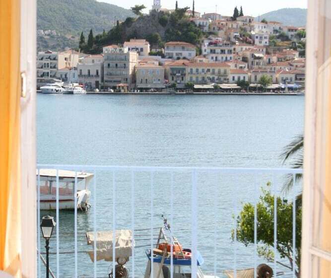 ホテル Poros Vista