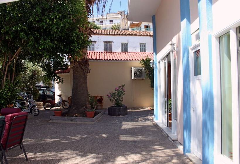 ホテル Poros Vista