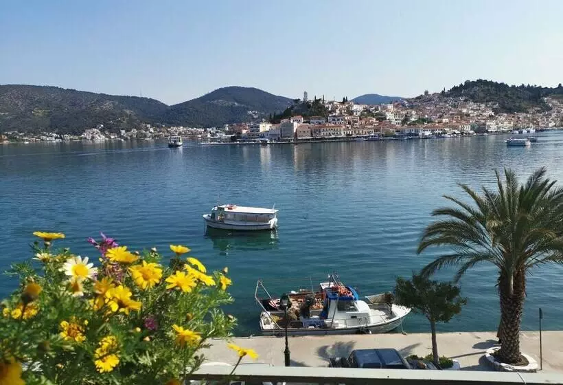 ホテル Poros Vista