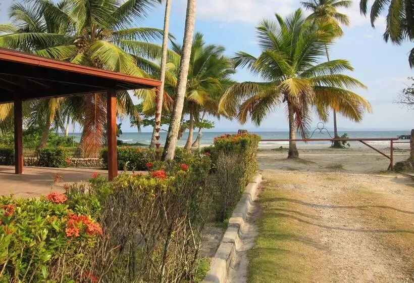 ホテル Suites & Rooms A&t Samana