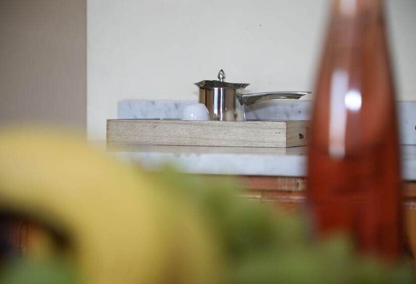 هتل The Ranch   Lodge & Equestrian Center