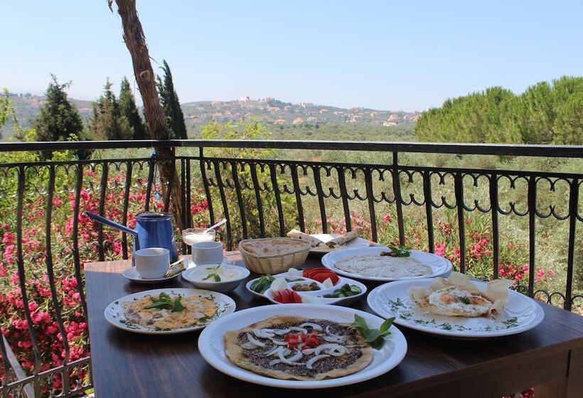 هتل The Ranch   Lodge & Equestrian Center