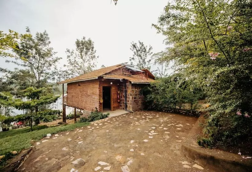 هتل Vintage Cottage