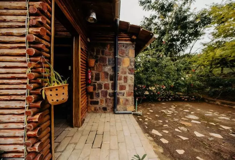 هتل Vintage Cottage