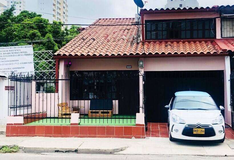 La Vie En Rose Maison   Hostel