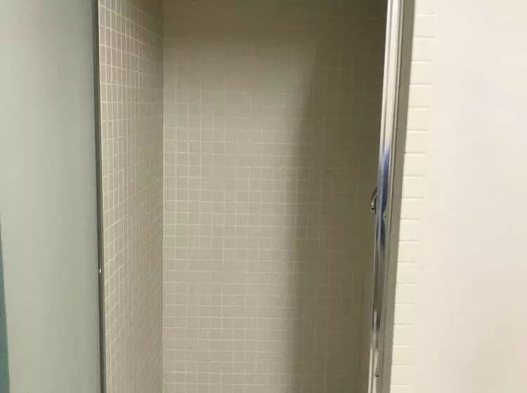 Motelli Sunrise Inn Turlock